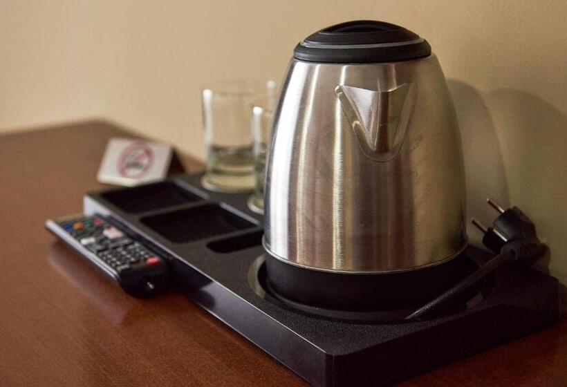 غرفة ديلوكس فردية, Adriano