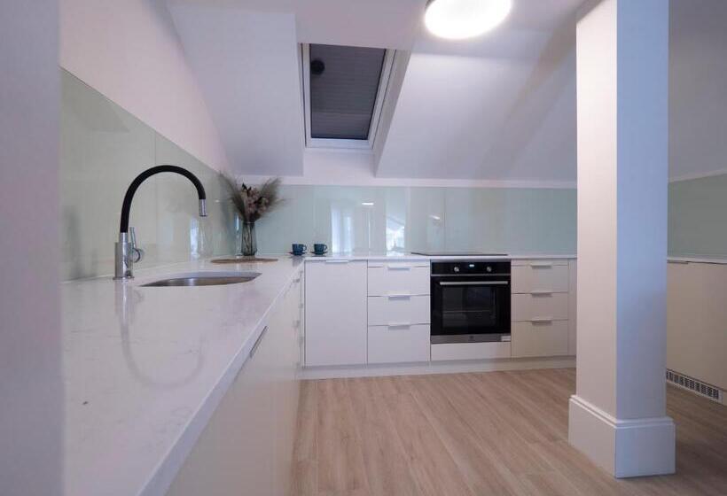 آپارتمان 1 خوابه با چشم‌انداز دریا, Casa Al Mare Residence