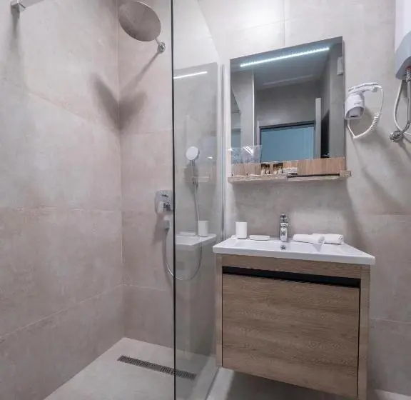 استودیوی استاندارد, Casa Al Mare Residence