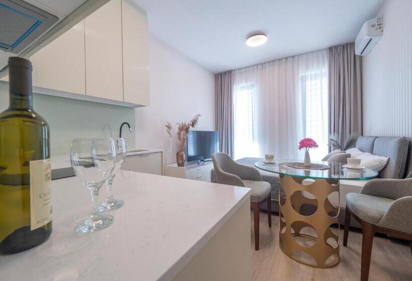 استودیوی استاندارد, Casa Al Mare Residence