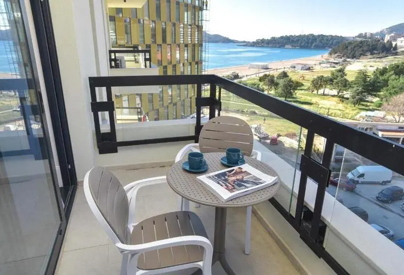 سوئیت 2 خوابه, Casa Al Mare Residence