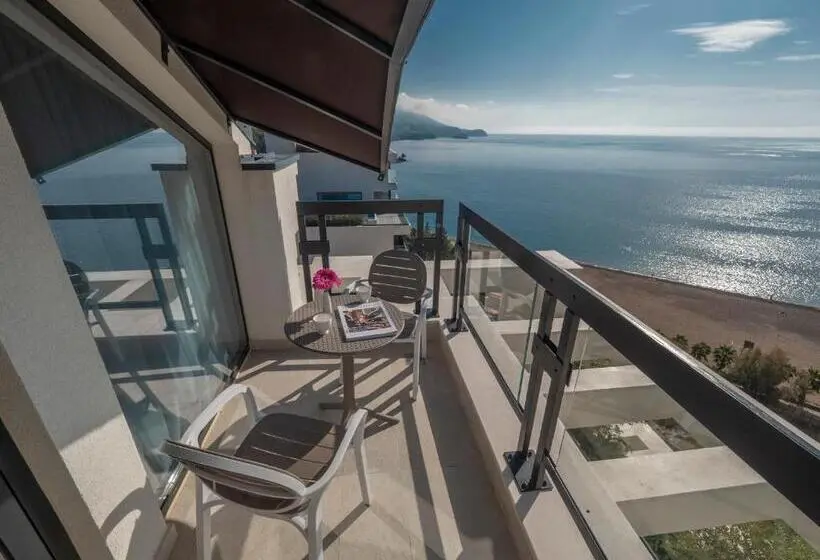 آپارتمان 1 خوابه با چشمانداز دریا, Casa Al Mare Residence