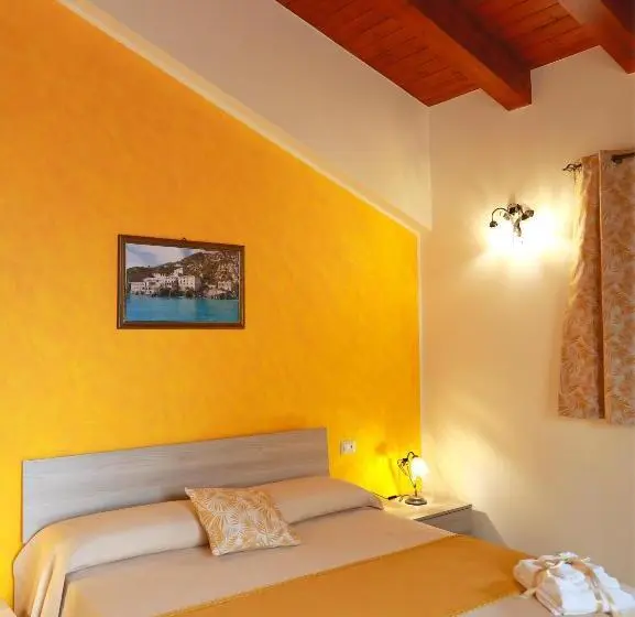 キングサイズベッドのスタンダードルーム, Agriturismo Bella Vista Da Carmelo