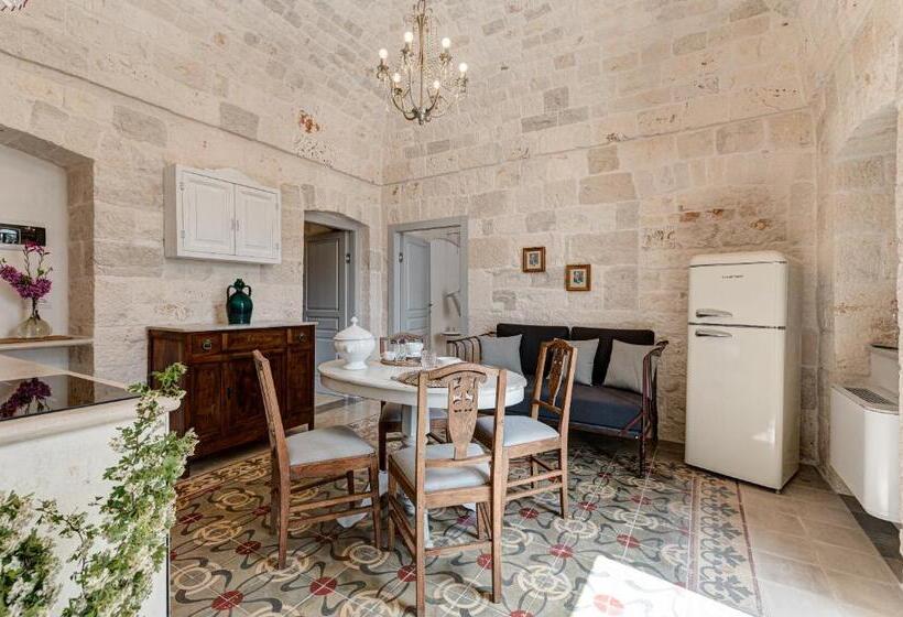 2 Bedroom Apartment, Borgo Altobello