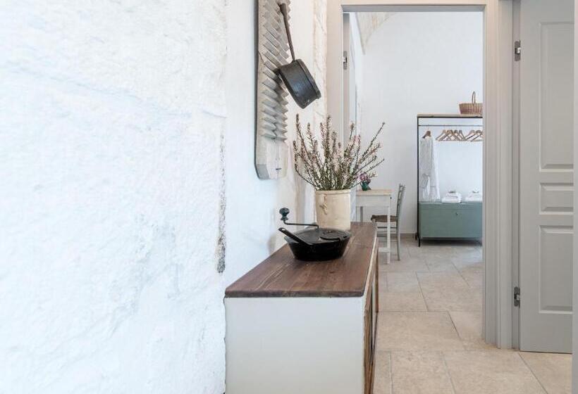 Апартаменты 1 Спальня, Borgo Altobello