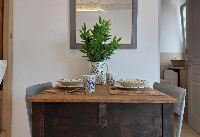 标准间, Borgo Altobello