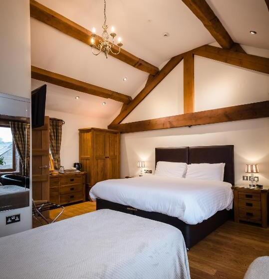 四人标准间, Heaton House Farm