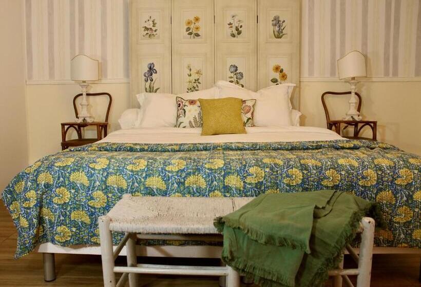 جناح عائلي, 1560 Domaine Des Cinq Jardins A Magical And Authentic Mansion