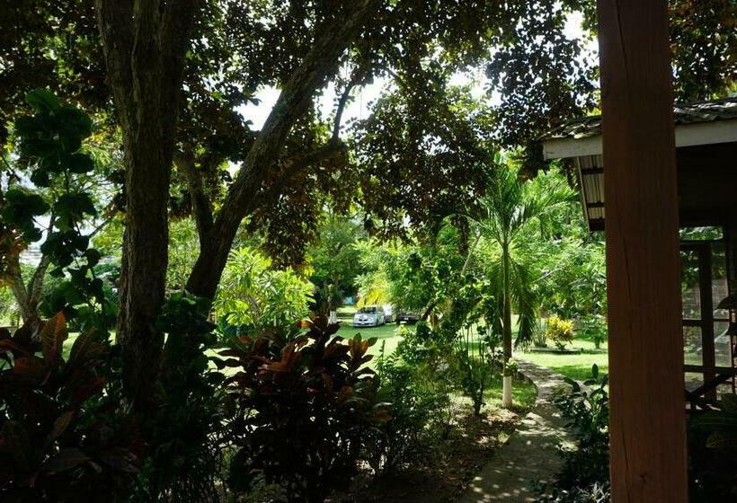 غرفة قياسية, Mana Kai Camping & Cabins