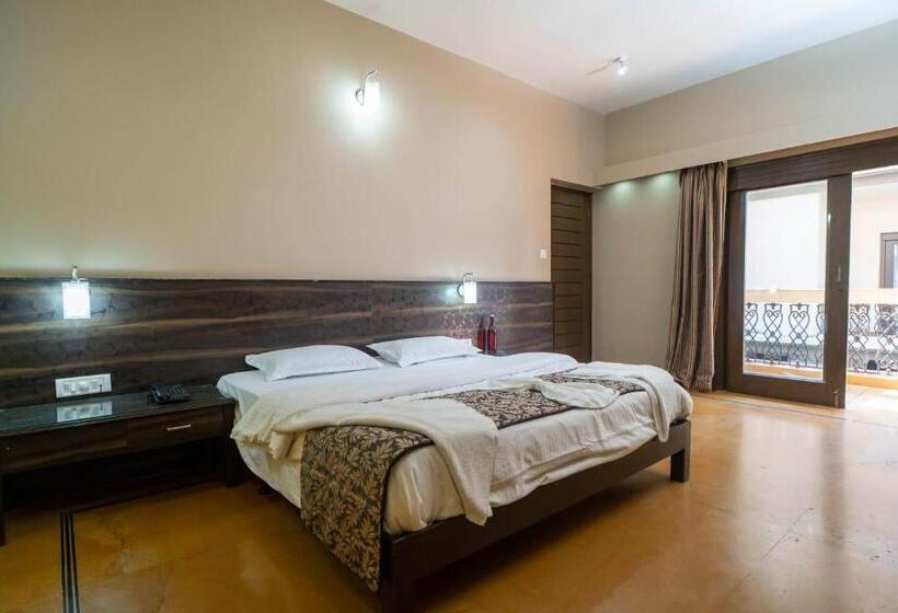 Вилла 3 Спальни, Aveeno Villas & Resort Calangute, Saligaon