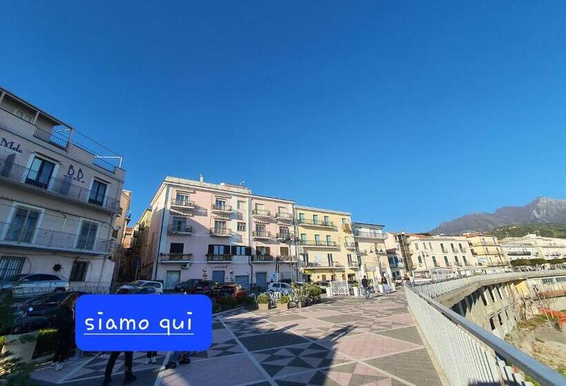 اتاق عادی, Camere Matrimoniali Sul Lungomare