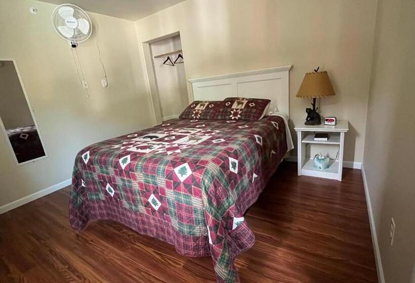 إستوديو سوبيريور, Denali Rainbow Village Rv Park And Motel