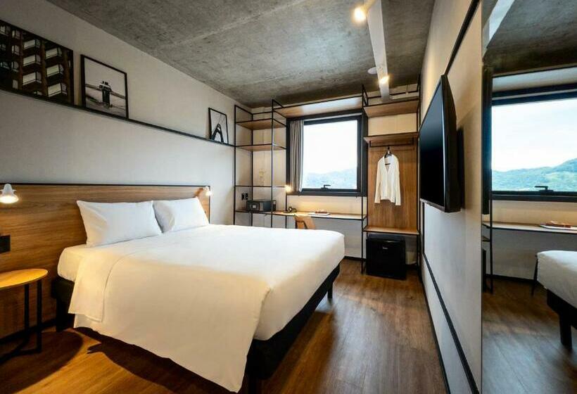 스탠다드 룸, Ibis Balneario Camboriu