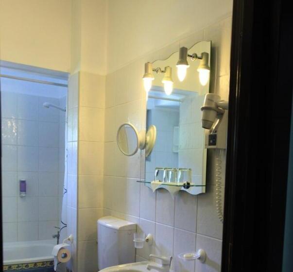 Family Suite, № 32