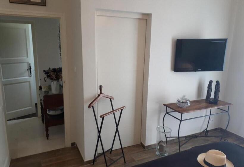 Номер Superior, La Couloumine