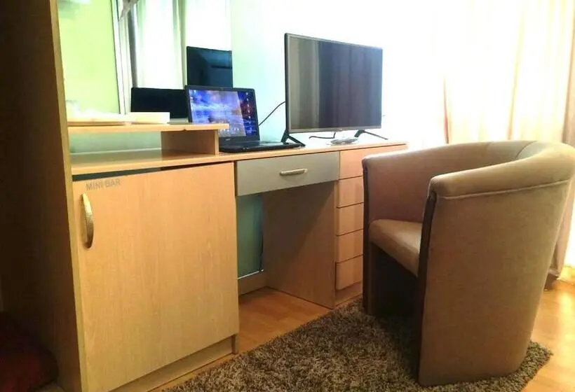 اتاق استاندارد, Brkić Sarajevo Airport Free Parking