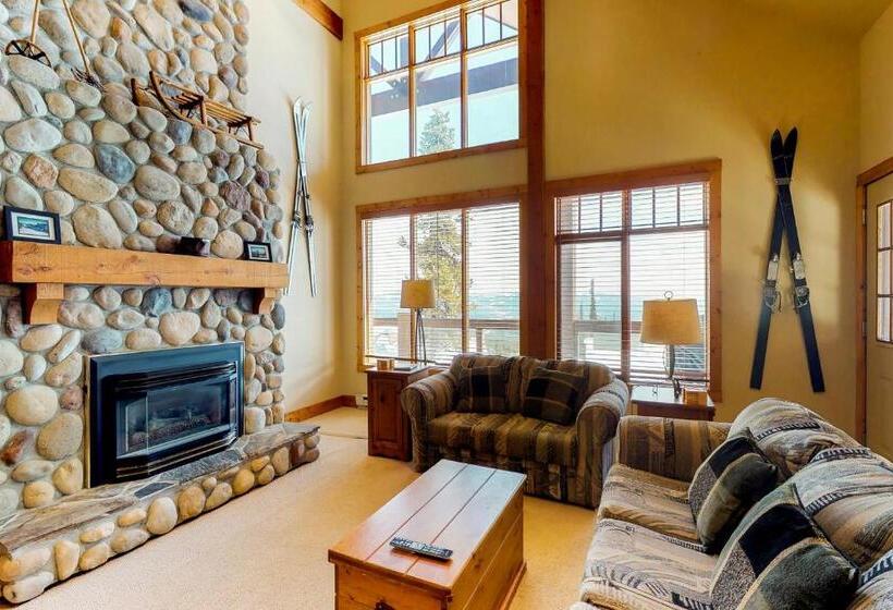 דירת חדר, South Face B