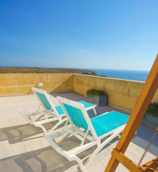 Deluxe Suite Sea View, Ajuga Luxury Boutique B&b