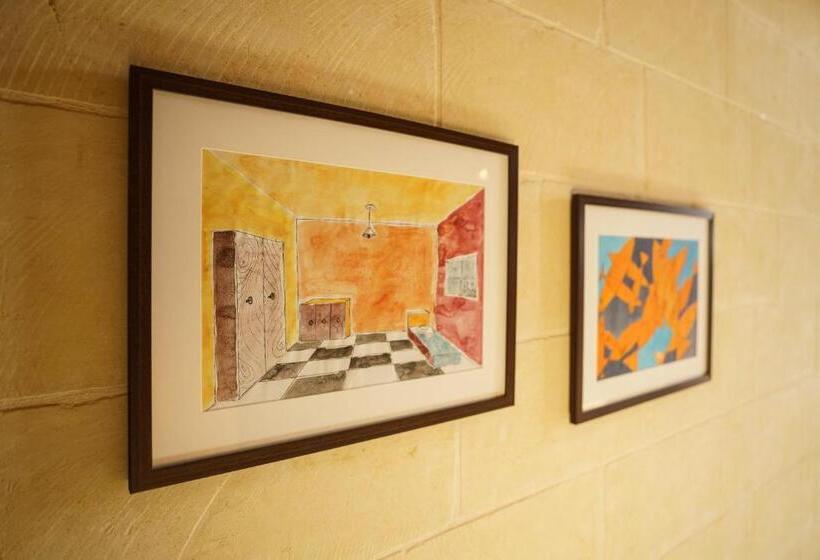 اتاق استاندارد با بالکن و چشم‌انداز دریا, Ajuga Luxury Boutique B&b