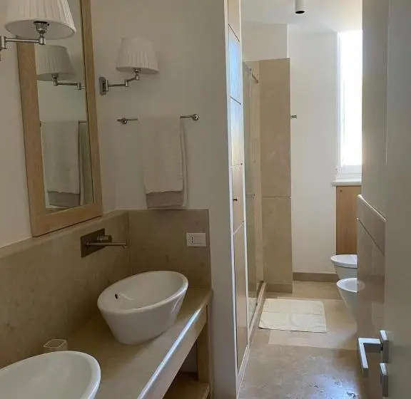デラックスルーム, Villa Romasi