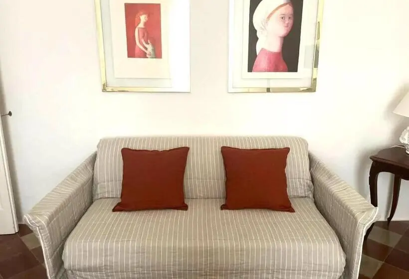 デラックスルーム, Villa Romasi