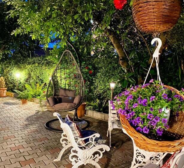 اتاق استاندارد یک نفره, Casa Rosca