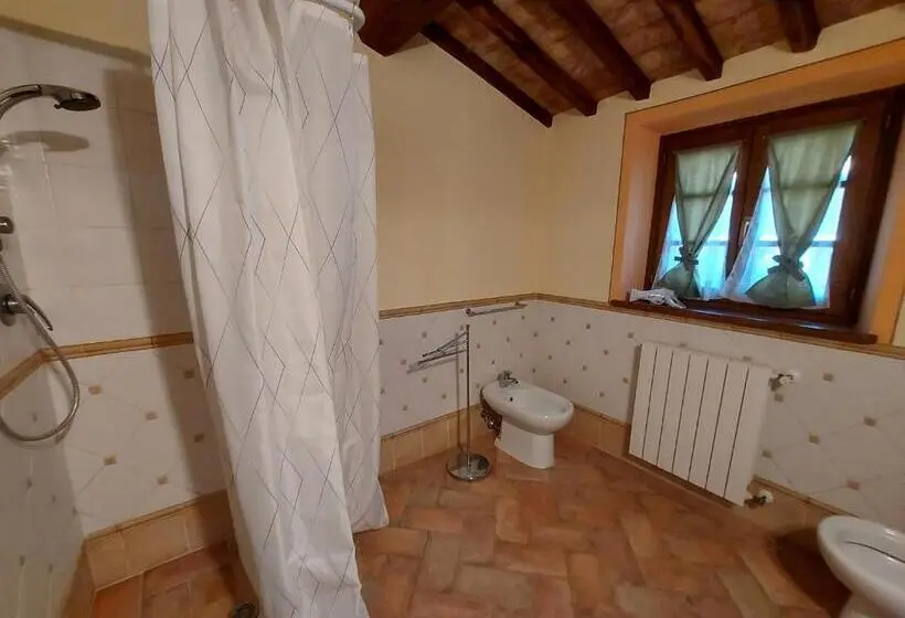 スタンダードスタジオ, Agriturismo Il Giovannello