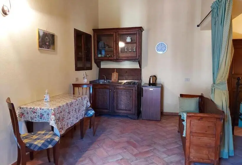 スタンダードスタジオ, Agriturismo Il Giovannello