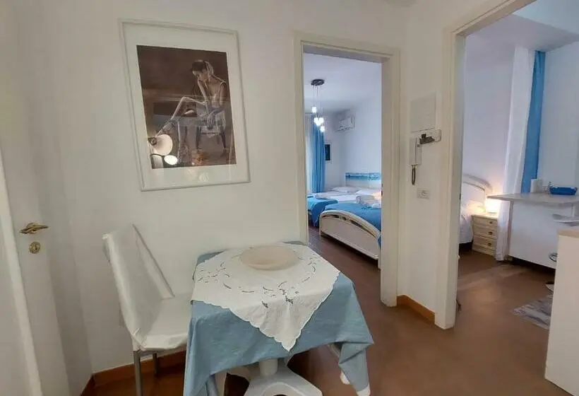 デラックススタジオ, Casa Di Sofia