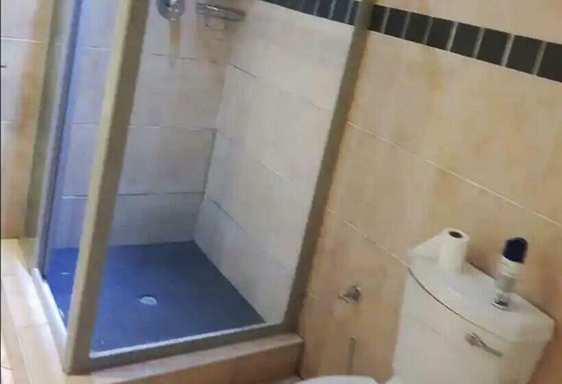 패밀리 룸, Edwaleni Guest Lodge