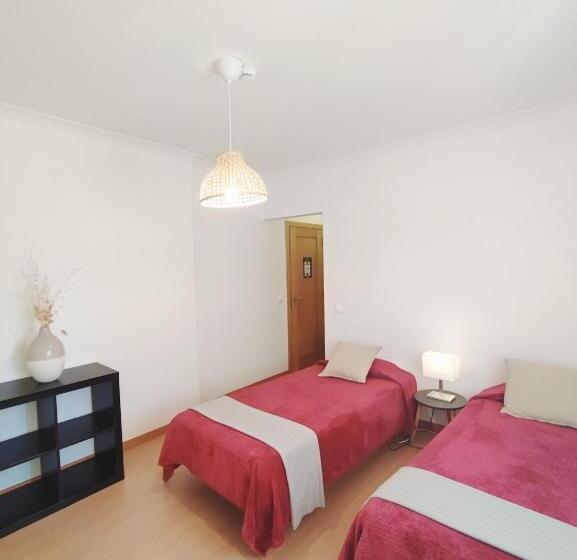 اتاق استاندارد با سرویس بهداشتی مشترک, Pksc Surf House