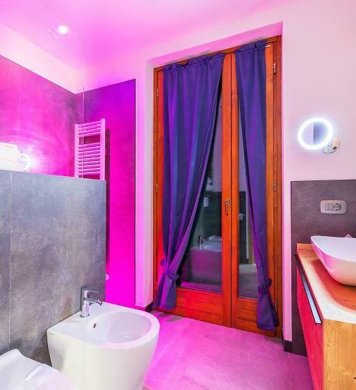 스탠다드 룸, La Stua