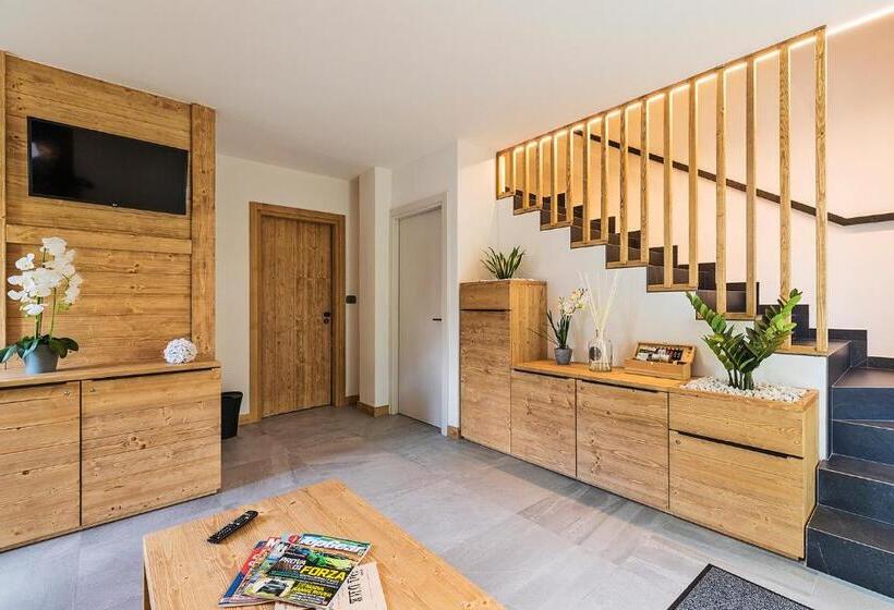 스탠다드 자쿠지 룸, La Stua