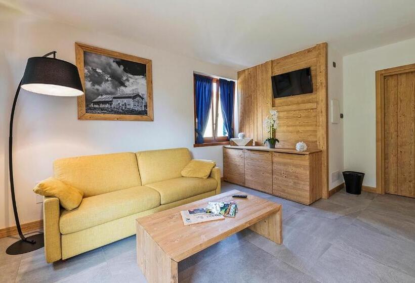 스탠다드 자쿠지 룸, La Stua