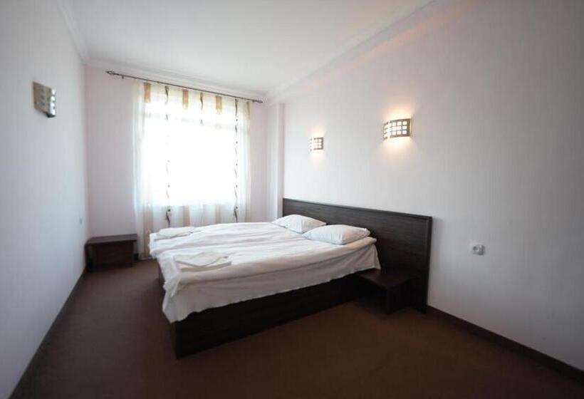 اتاق استاندارد یک نفره, Maria Resort