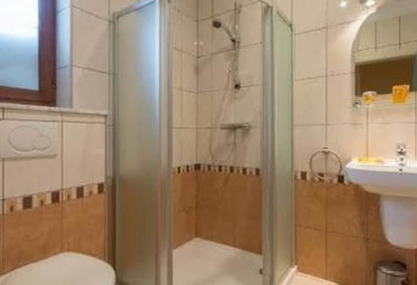 غرفة كومفورت, B&b Casa Roman & Vakantiewoning Voor 1 Pers Tot Max 32 Personen