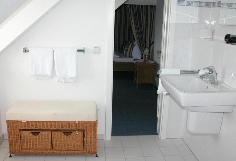 Номер Basic, Burghaus & Villa Kronenburg