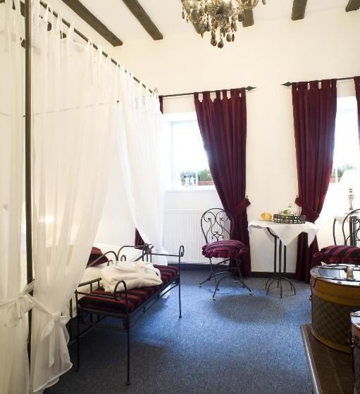 Romantic Room, Burghaus & Villa Kronenburg