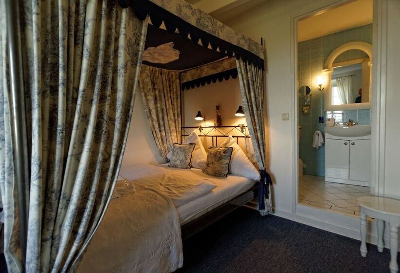 Люкс Классика, Burghaus & Villa Kronenburg