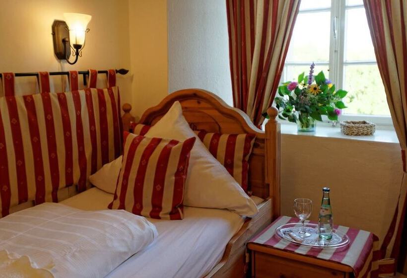 Номер Стандарт Индивидуальный, Burghaus & Villa Kronenburg