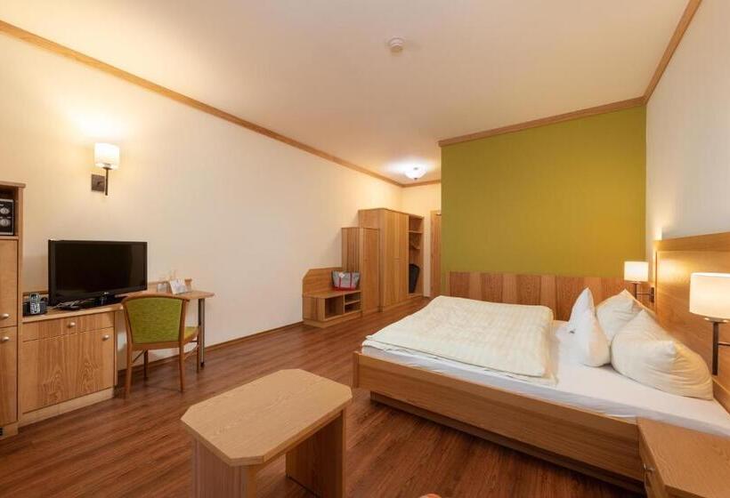 Номер Стандарт с Балконом, Familotel Schreinerhof