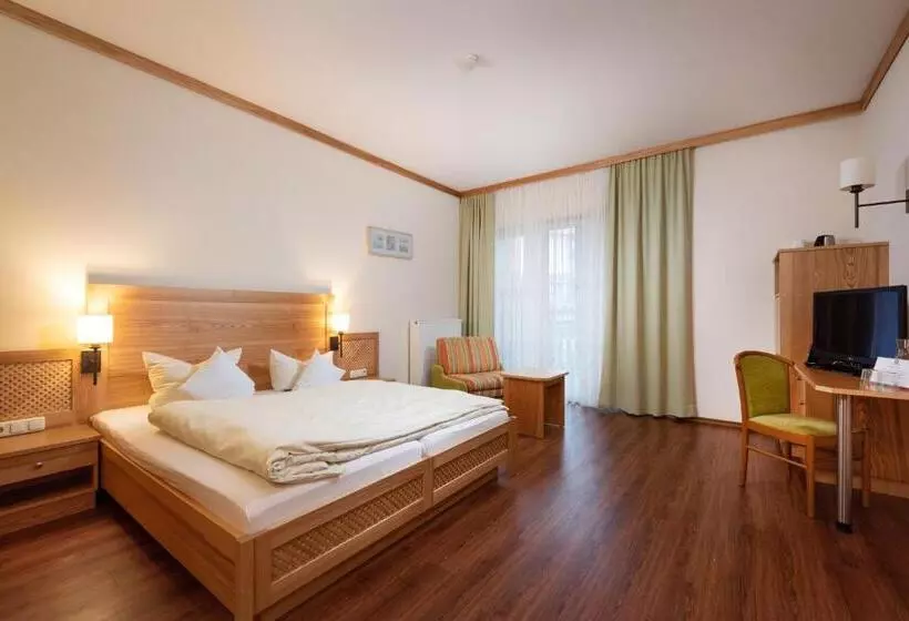 اتاق استاندارد با بالکن, Familotel Schreinerhof