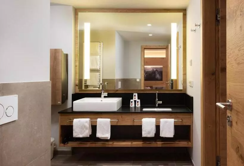 آپارتمان 2 خوابه, Familotel Schreinerhof