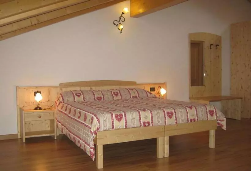 スタンダードトリプルルーム, Agriturismo Pisani