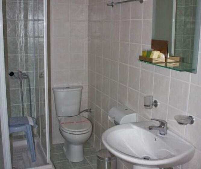 חדר סטנדרט, Ahilion