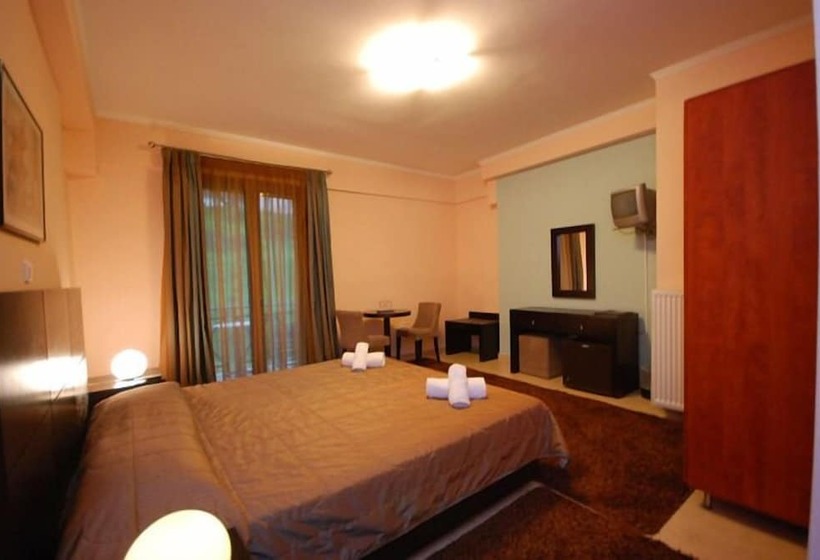 חדר סטנדרט, Ahilion