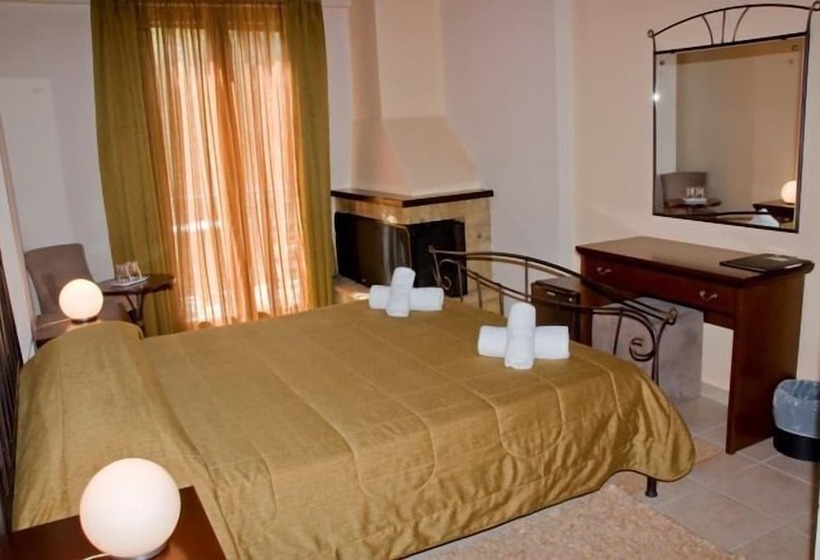 חדר סופריור, Ahilion