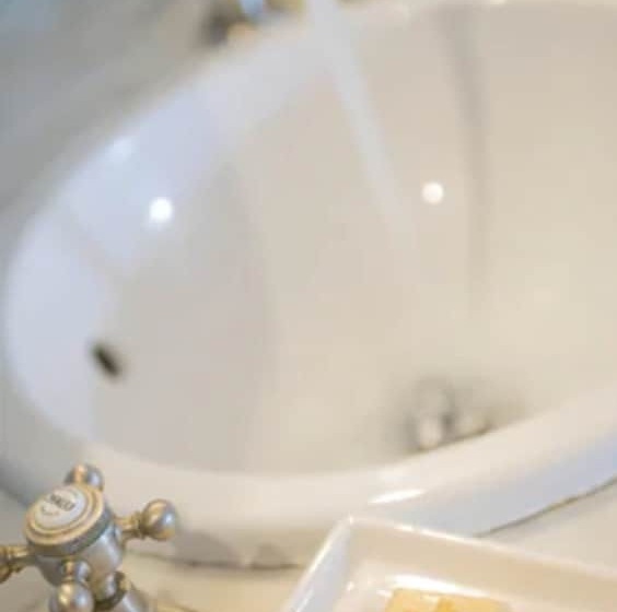 Номер Стандарт, De Charme  Zum Schiff