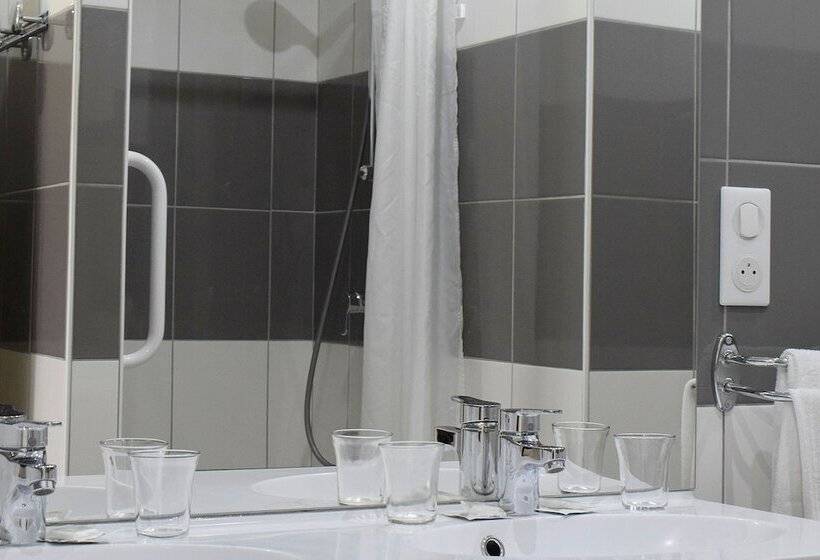 Четырехместный Номер Стандарт, Des Lauriers Roses