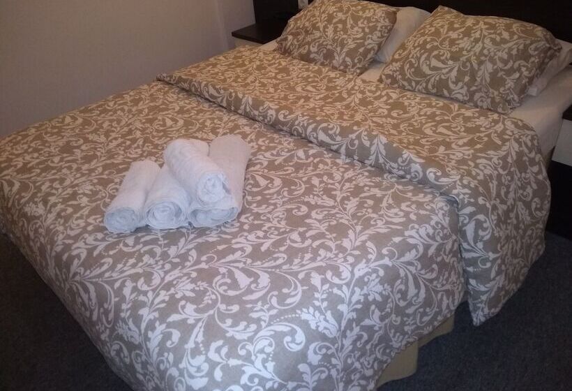 Номер Стандарт, Galanopoulos